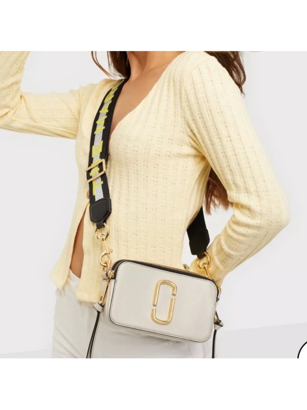 Marc Jacobs 100 authentic Snapshot Purse